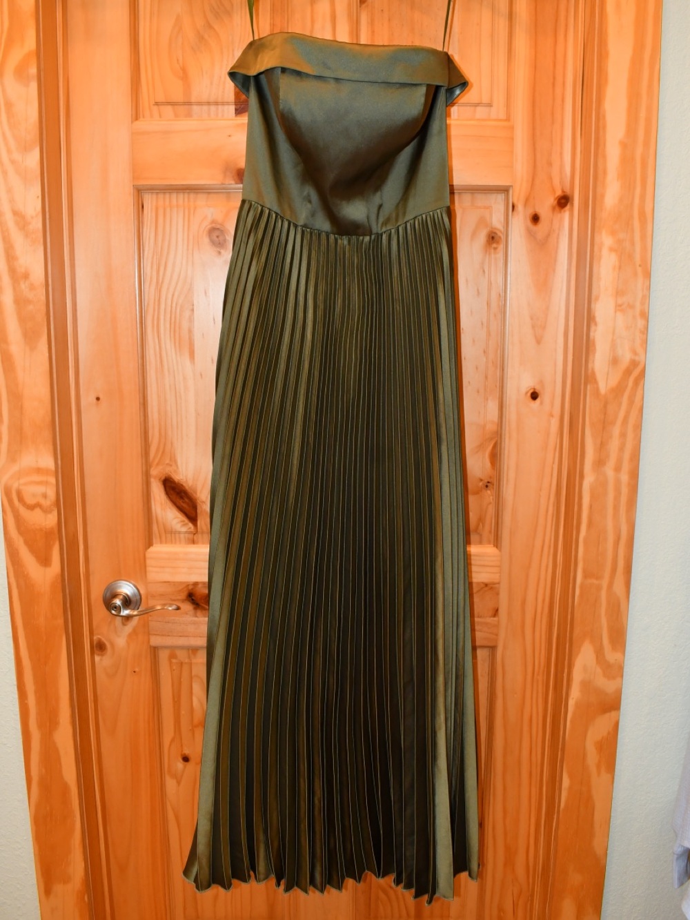 Revelry Saylor Satin Pleated Strapless Maxi Dress in Deep Olive Green 6 - Picture 8 of 12